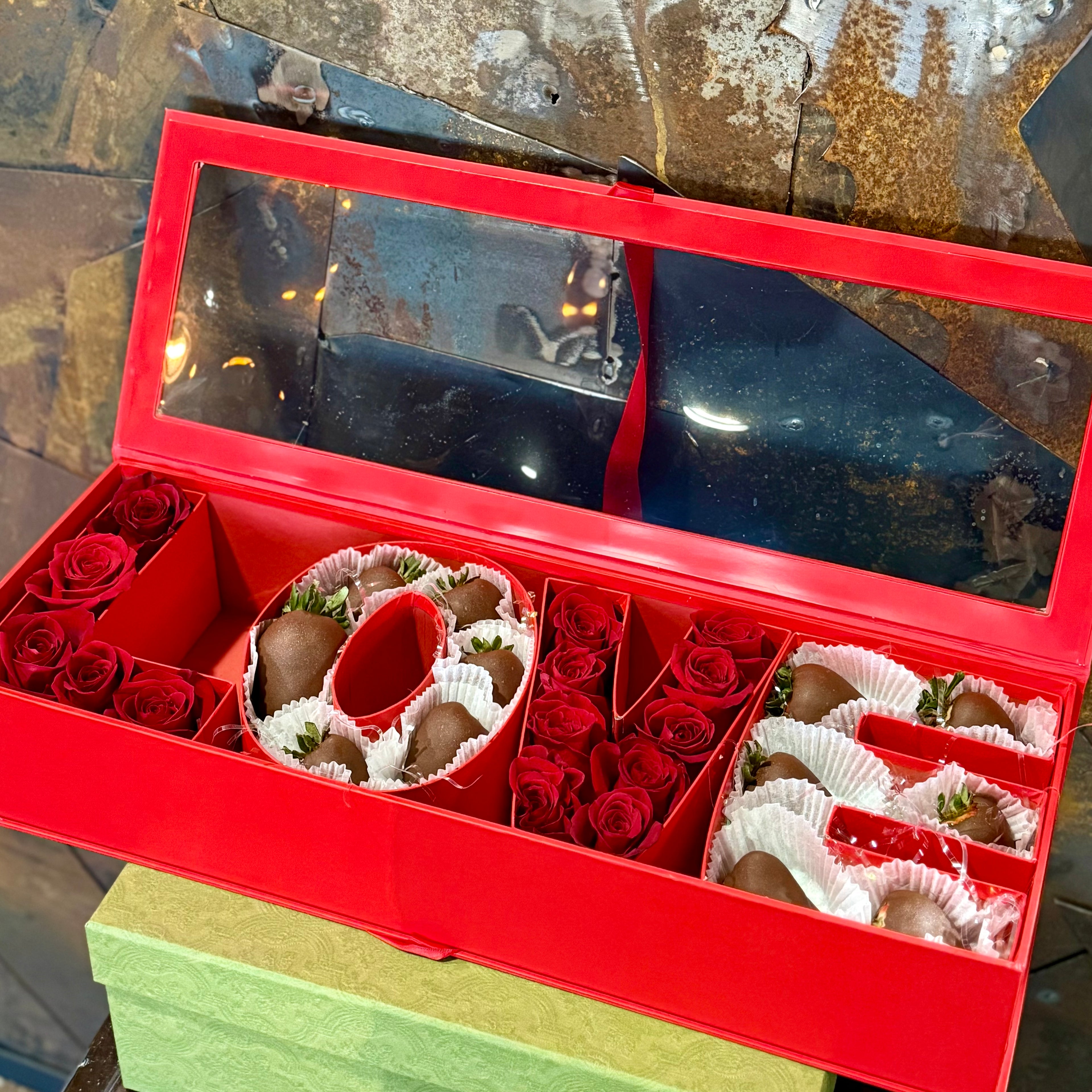 Strawberry Chocolate with Roses