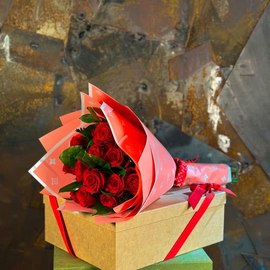 12 Red Rose Bouquet